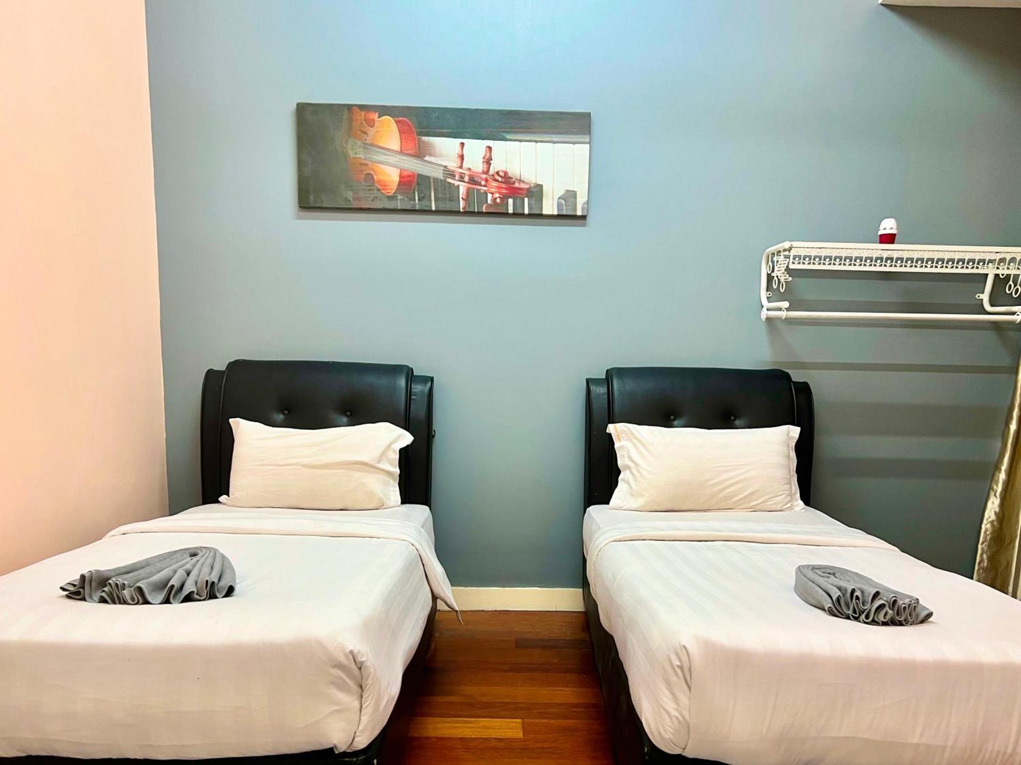 Capital O 90987 The Loft Residences Homestay @ Imago Shopping Mall 2 Kampong Sembulan ภายนอก รูปภาพ